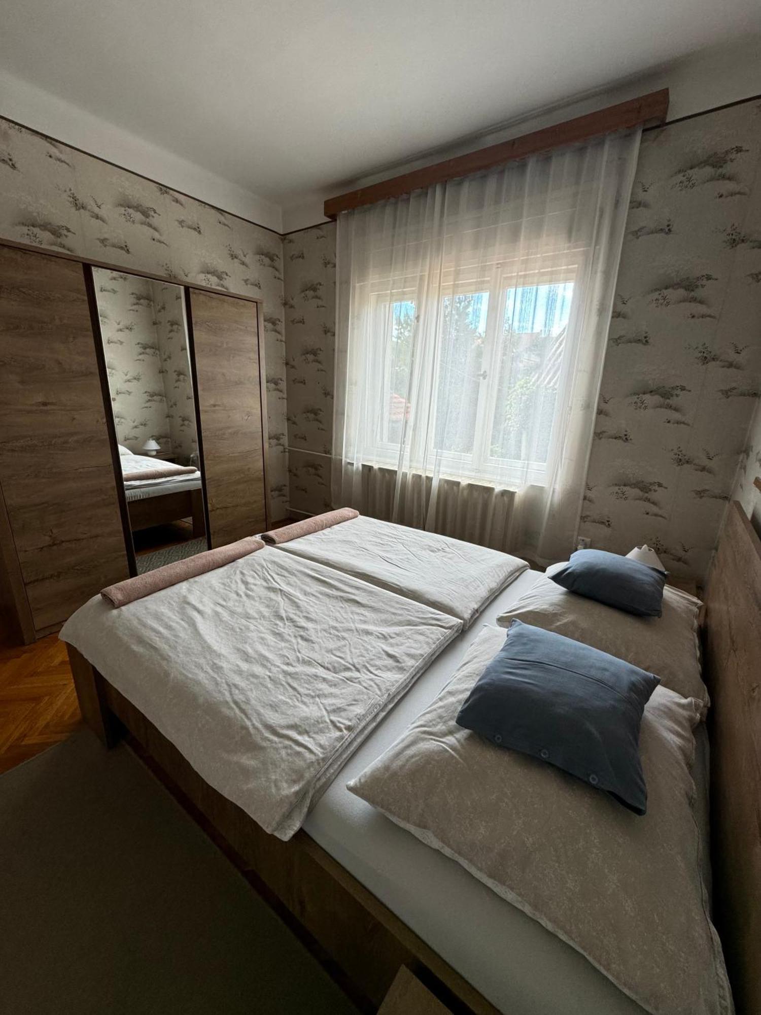 Fejedelem Vendeghaz Apartment Eger Luaran gambar